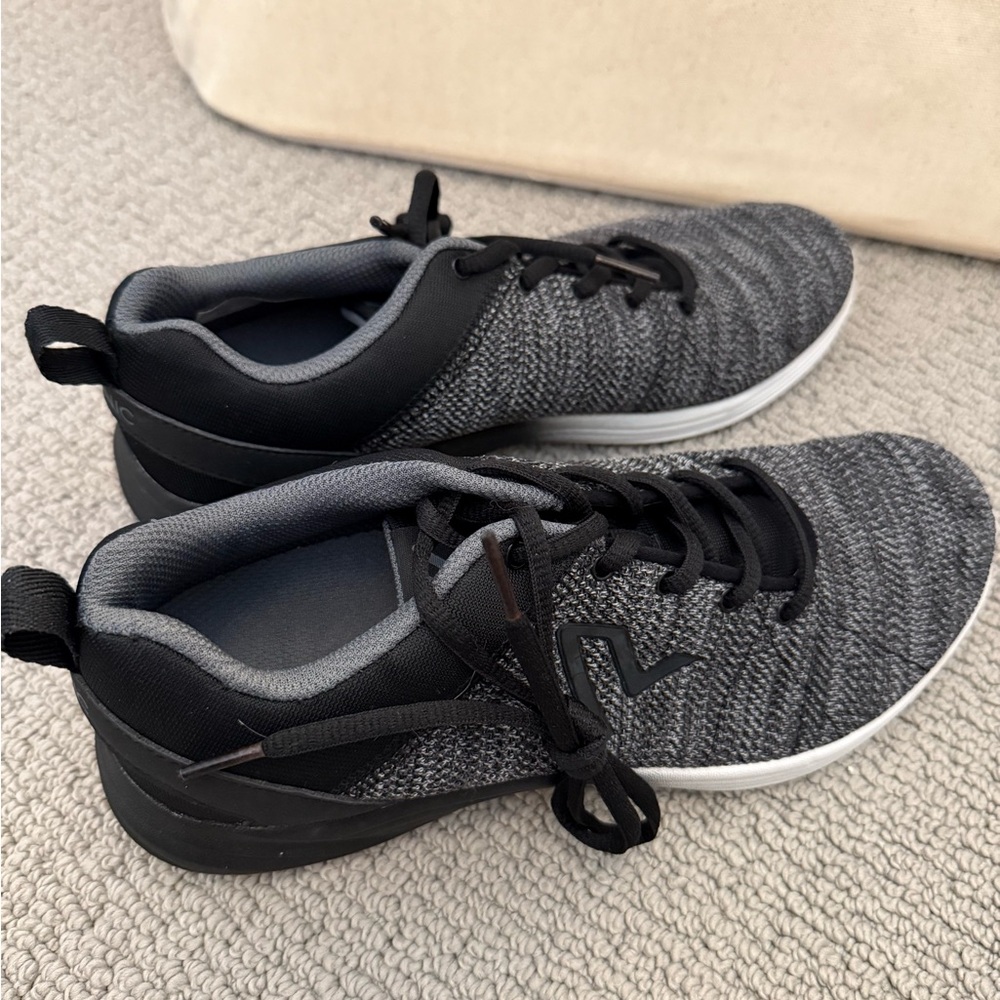 Vionic Sneakers - New never worn